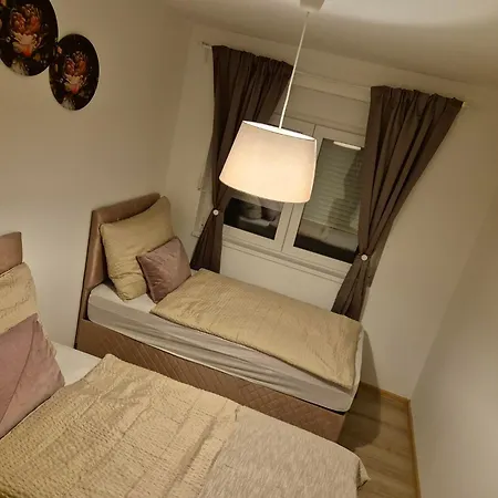 Aurora Living Md Apartament